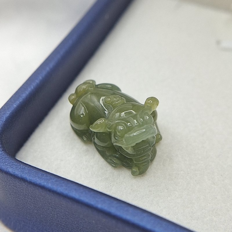 缅料 冰抹茶绿貔貅 吊坠 手牌 | 天然缅甸玉A货翡翠 - 项链 - 玉石 