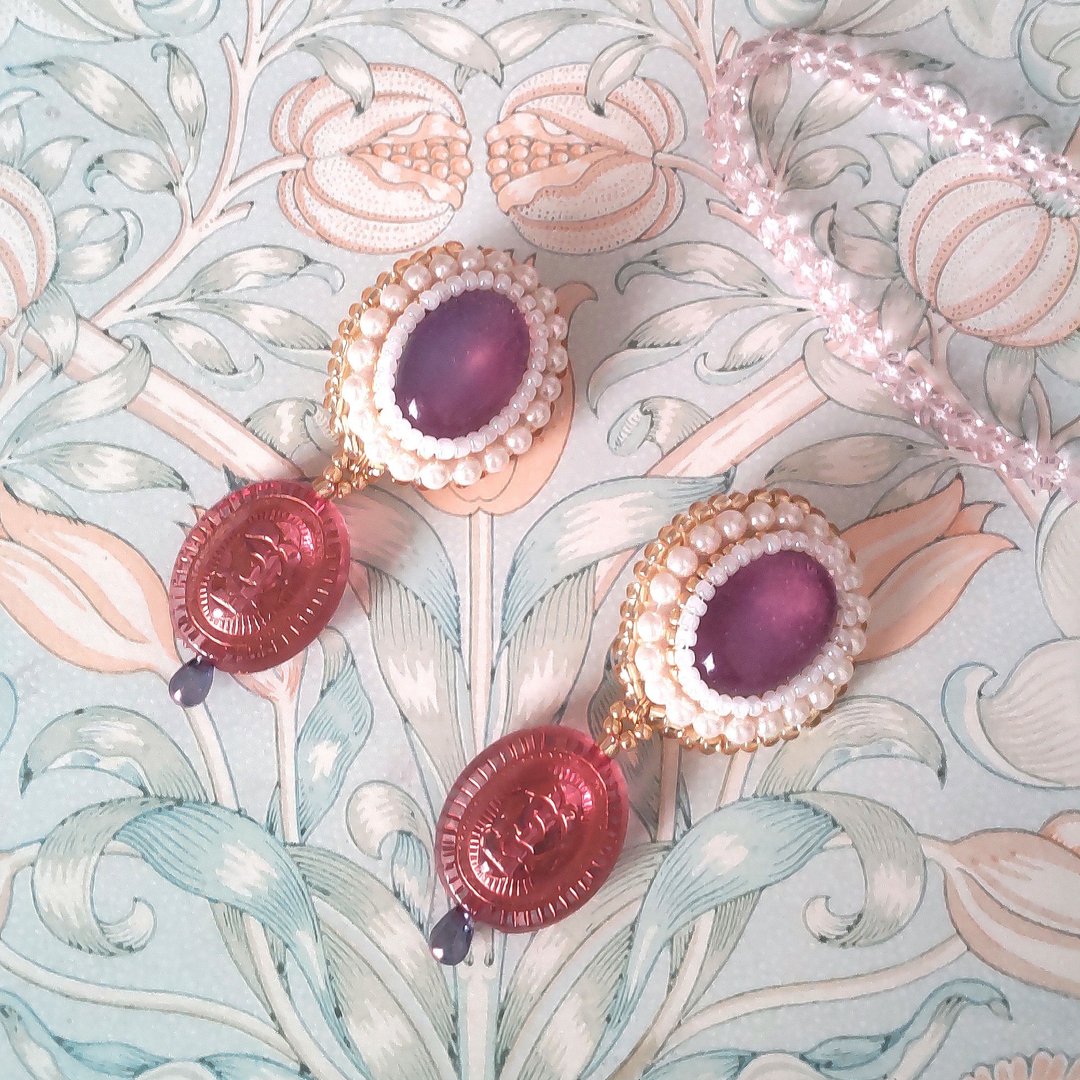 Opalite earrings - 耳环/耳夹 - 玻璃 多色