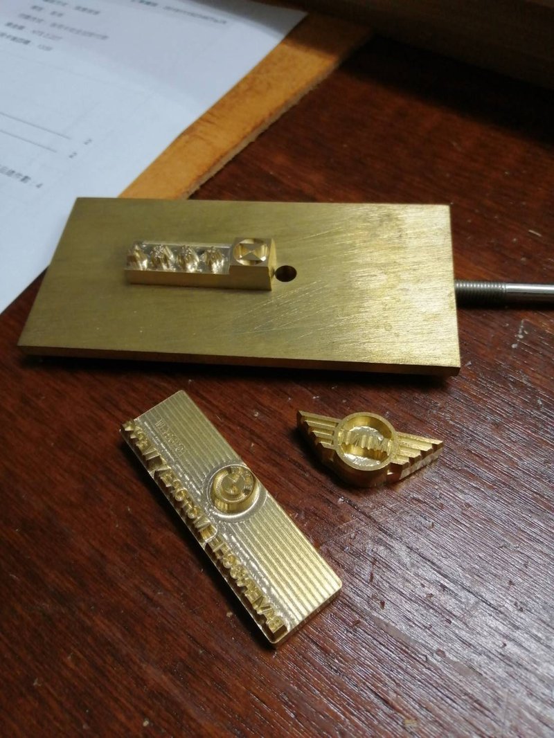 模具订做 + 小样品试印 - 其他 - 其他金属 金色