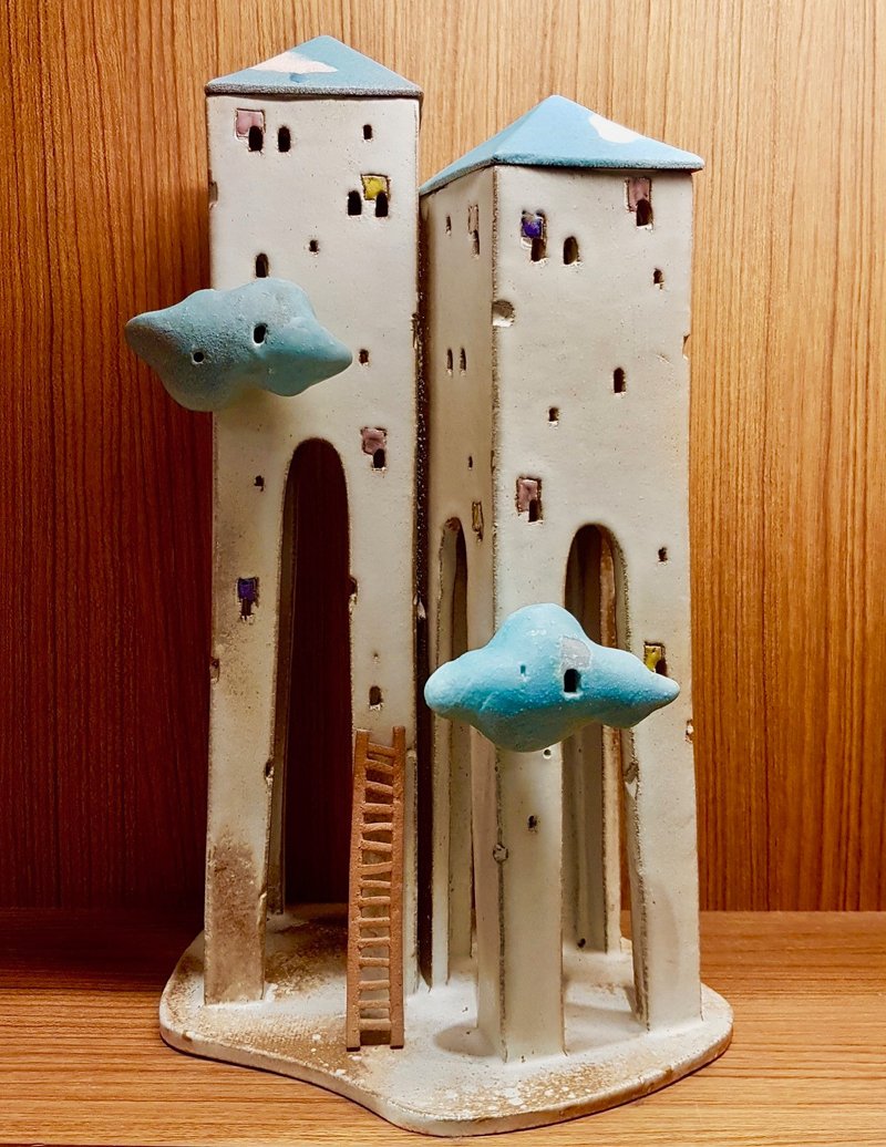 N131三号双塔云朵白房子陶瓷灯 - 花瓶/陶器 - 陶 白色