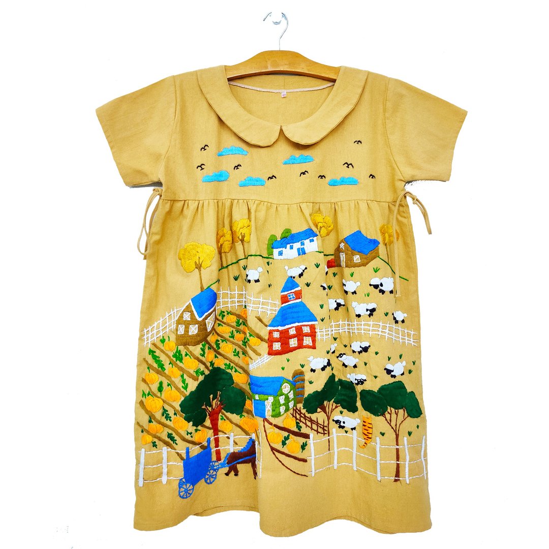 Custom Order | No.STA0218 A-line dress, short sleeves, thick cotton, hand Embroidery thread, sheep farm pattern. - 洋装/连衣裙 - 绣线 黄色