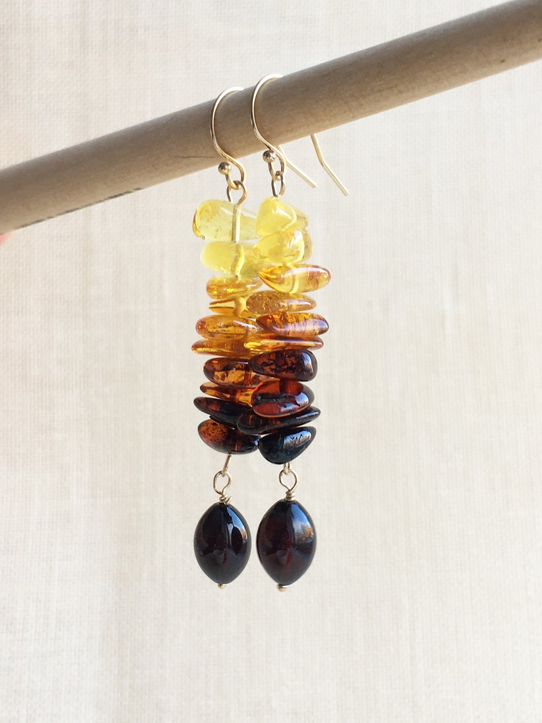Amber ombre gold filled earrings Gemstone earrings Natural stone earrings - 耳环/耳夹 - 半宝石 咖啡色