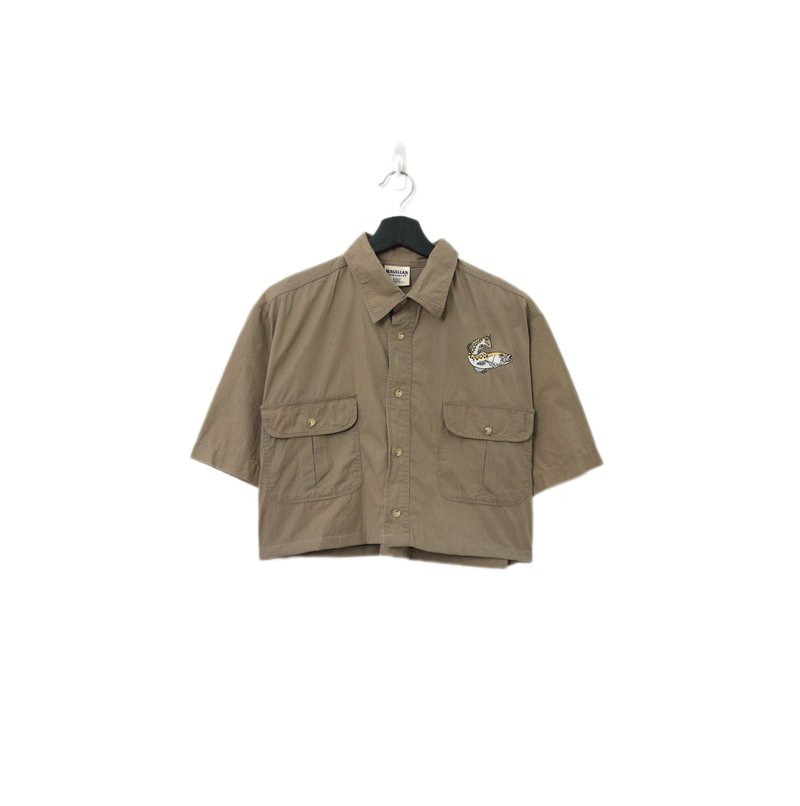 Back to Green-再制短板刺绣衬衫 卡其鱼图 wt-14//vintage shirt - 女装衬衫 - 棉．麻 