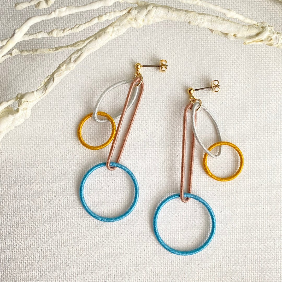 Hoop Hoop Earrings/ Clip-On[Blue Gray] - 耳环/耳夹 - 棉．麻 多色