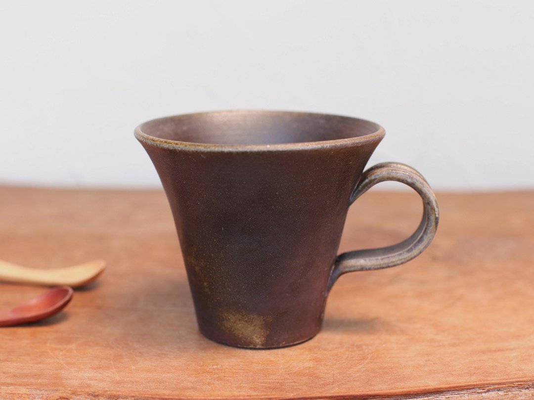 Bizen ware coffee cup (medium) c1-080 - 咖啡杯/马克杯 - 陶 咖啡色