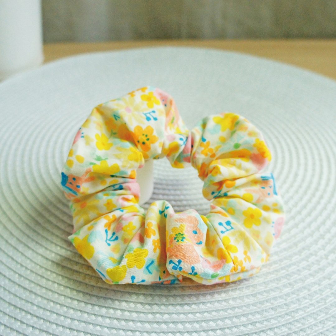 Lovely【日本布】花园小兔子发束、大肠圈、甜甜圈发束【可挑色】 - 发饰 - 棉 多色