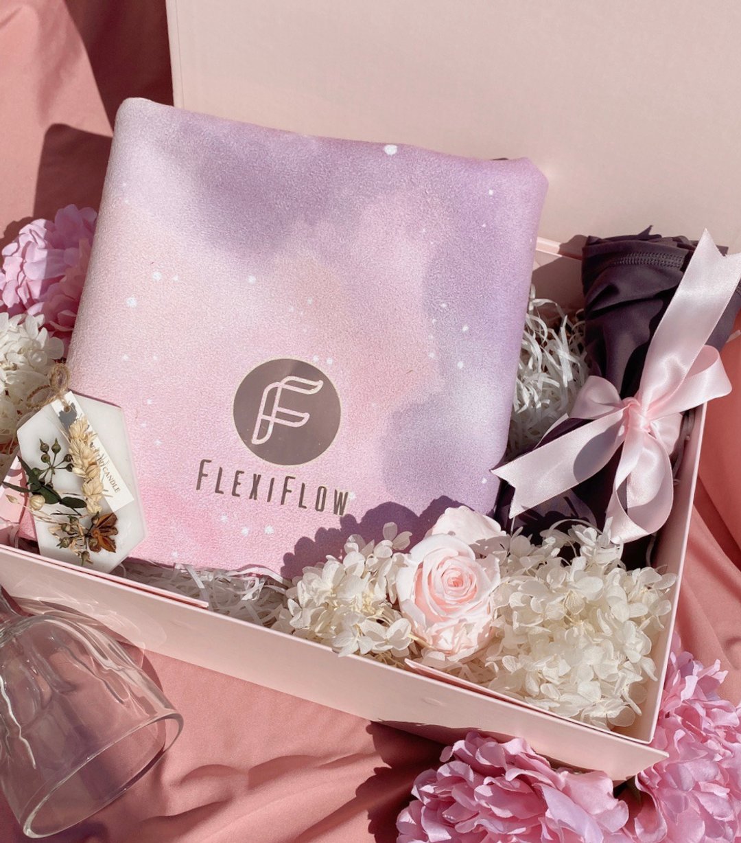 【起步瑜伽生活】- Flexiflow 花开好运瑜伽垫背心礼盒 - 女装瑜珈服 - 尼龙 