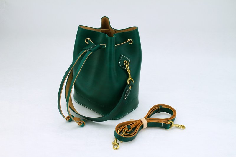 【切线派】水桶包纯手缝植鞣革真皮女士肩背包单肩包手提包方底 - 侧背包/斜挎包 - 真皮 绿色