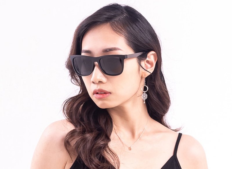 2is BethD 太阳眼镜 偏光│百搭方框 圣诞礼 - 墨镜 - 其他金属 黑色