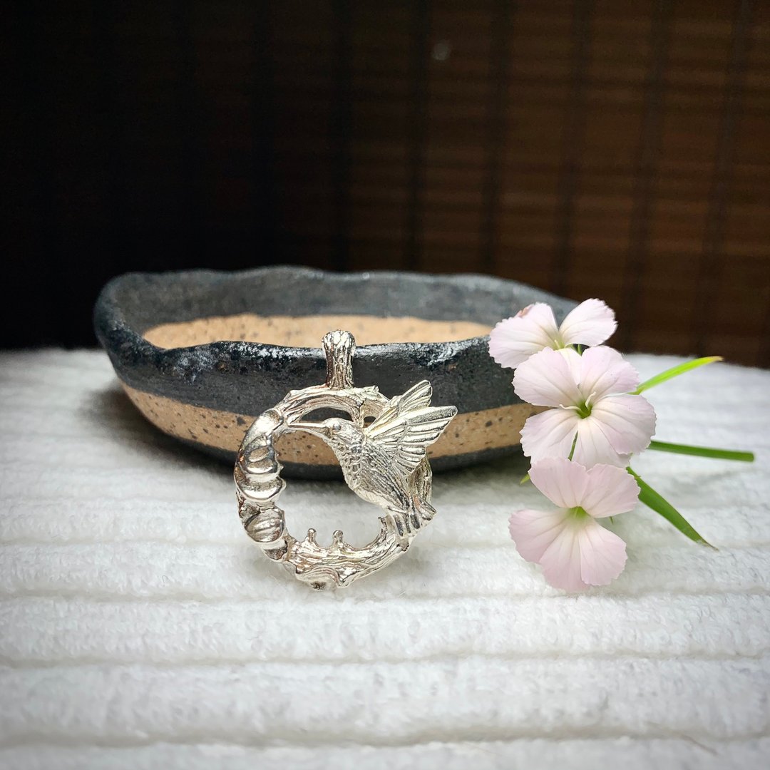 A Lu -蜂鸟925纯银坠/手工制作/限量款/坠子重约12g 附赠项链 - 项链 - 纯银 银色