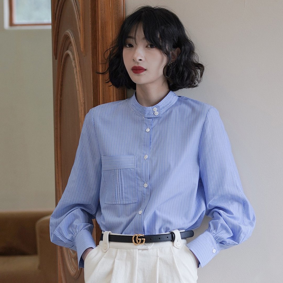 蓝色条纹立领衬衫|衬衫|春款|Sora-888 - 女装衬衫 - 聚酯纤维 蓝色