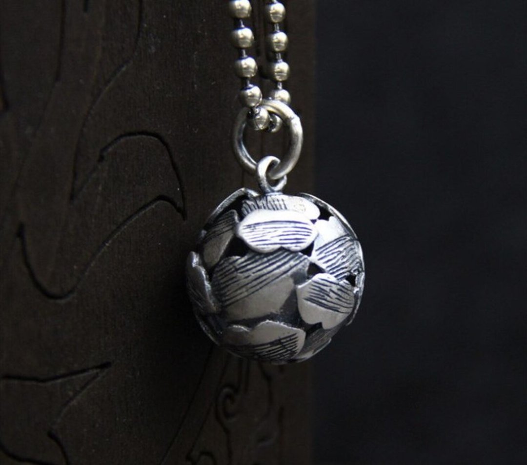 Real S 990 Fine Silver Women Vintage Ball Pendants Ethnic Handmade Leaves - 长链 - 纯银 银色