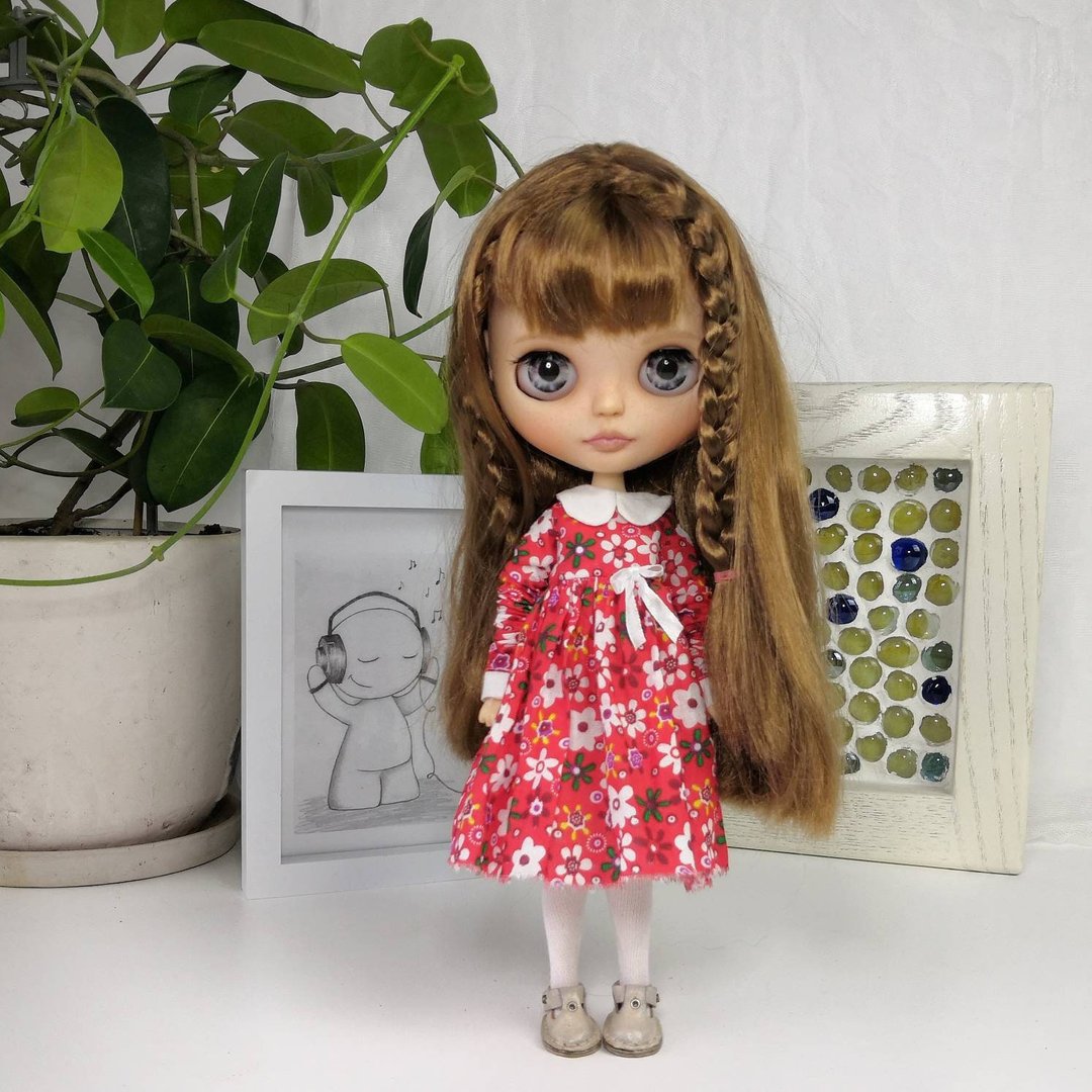 Red dress with flowers for Blythe doll.  Blythe doll clothes. Outfit Blythe doll - 玩偶/公仔 - 棉 