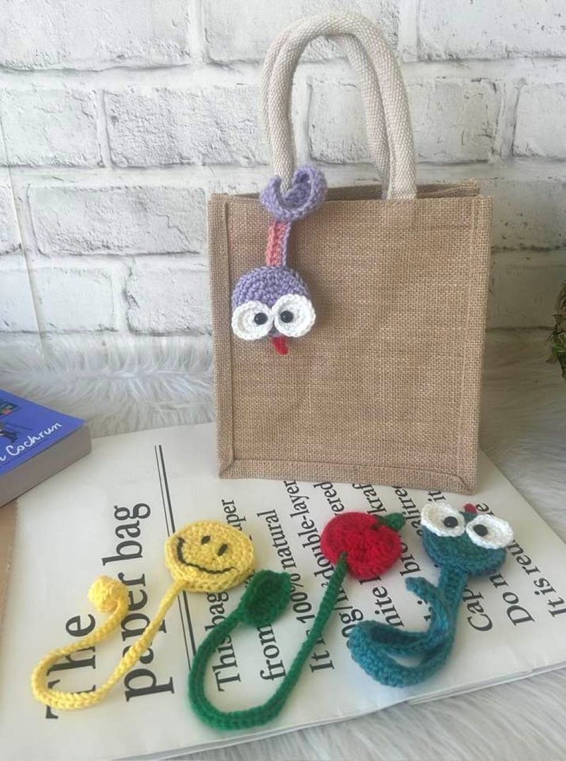 纯手作编织书签/包包挂饰~ 仪式感 生日礼 交换礼 - 吊饰 - 棉．麻 