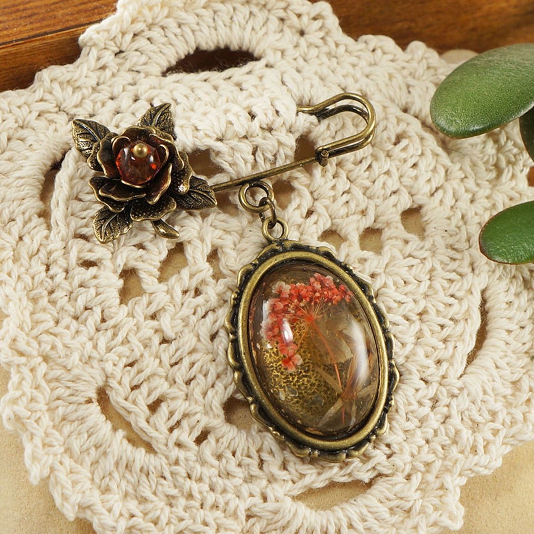 Bronze Pink Red Dried Flower Floral Botanical Rose Brooch Pin Woman Jewelry Gift - 胸针 - 其他材质 红色