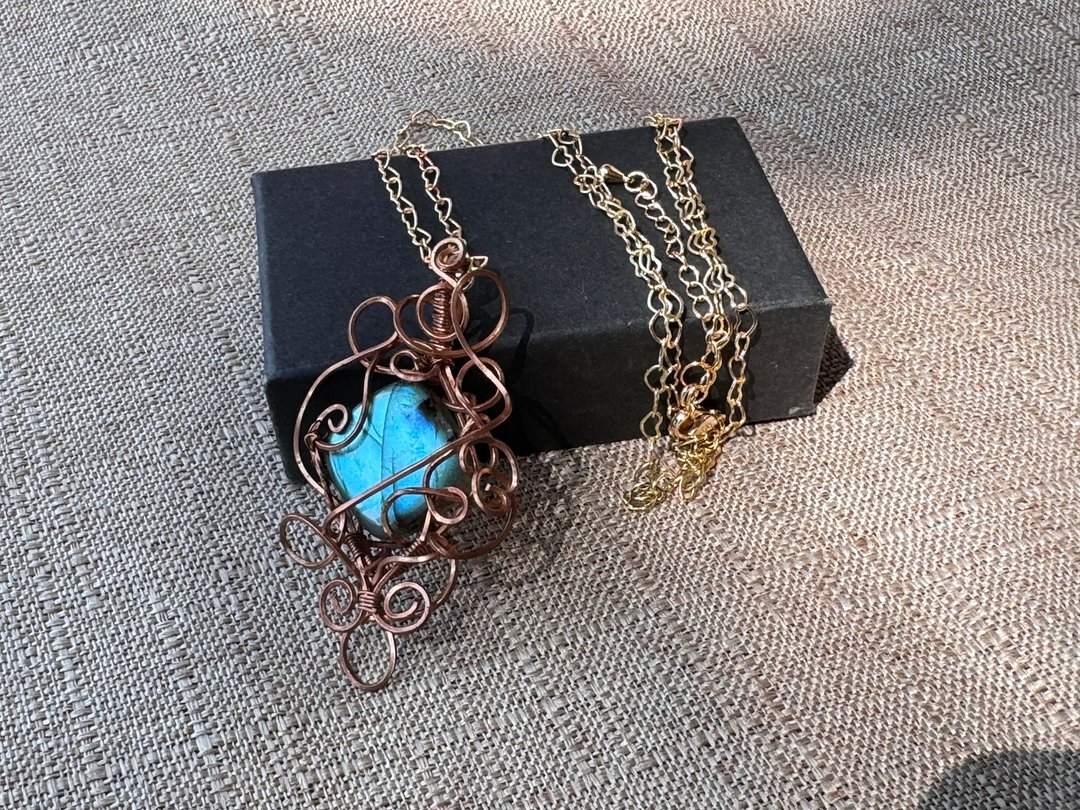 230627 wire wrapping 拉长石 铜线 绕线 吊堕 - 项链 - 铜/黄铜 蓝色