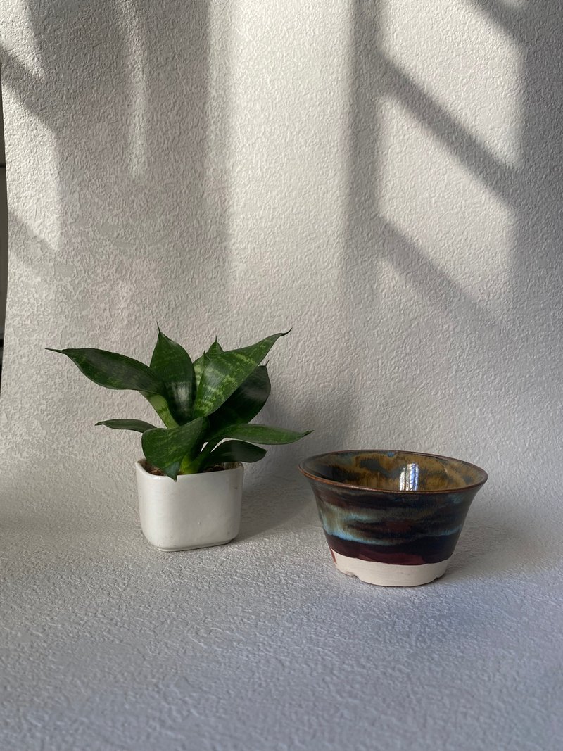 生命摇篮 啡色手作陶瓷小花盆 - 行云流水系列 - 花瓶/陶器 - 陶 咖啡色