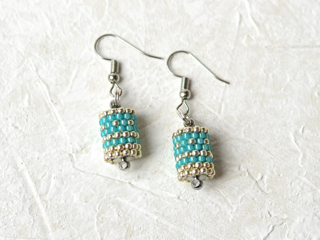 DIY material pack, Tutorial peyote tube earrings, DIY手作耳環材料包, 材料包, 居家DIY耳環 - 编织/刺绣/羊毛毡/裁缝 - 玻璃 绿色
