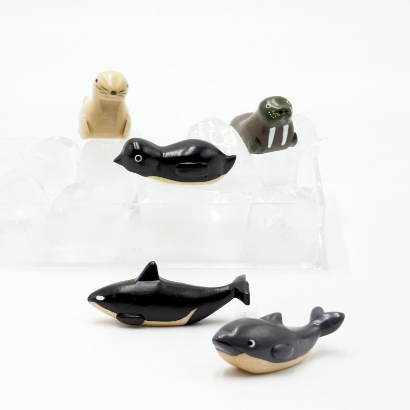 天然木制海洋生物造型摆饰 筷架 赠礼 企鹅 海豚 - 筷子/筷架 - 木头 多色