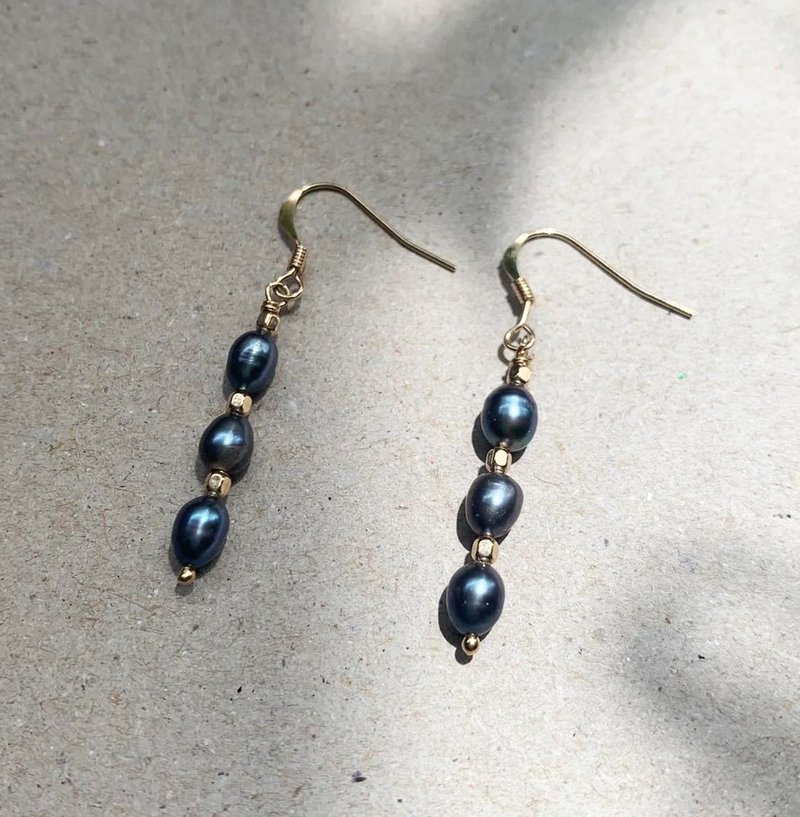 14KGF  永恒时刻经典黑珍珠小耳勾 - 耳环/耳夹 - 珍珠 黑色