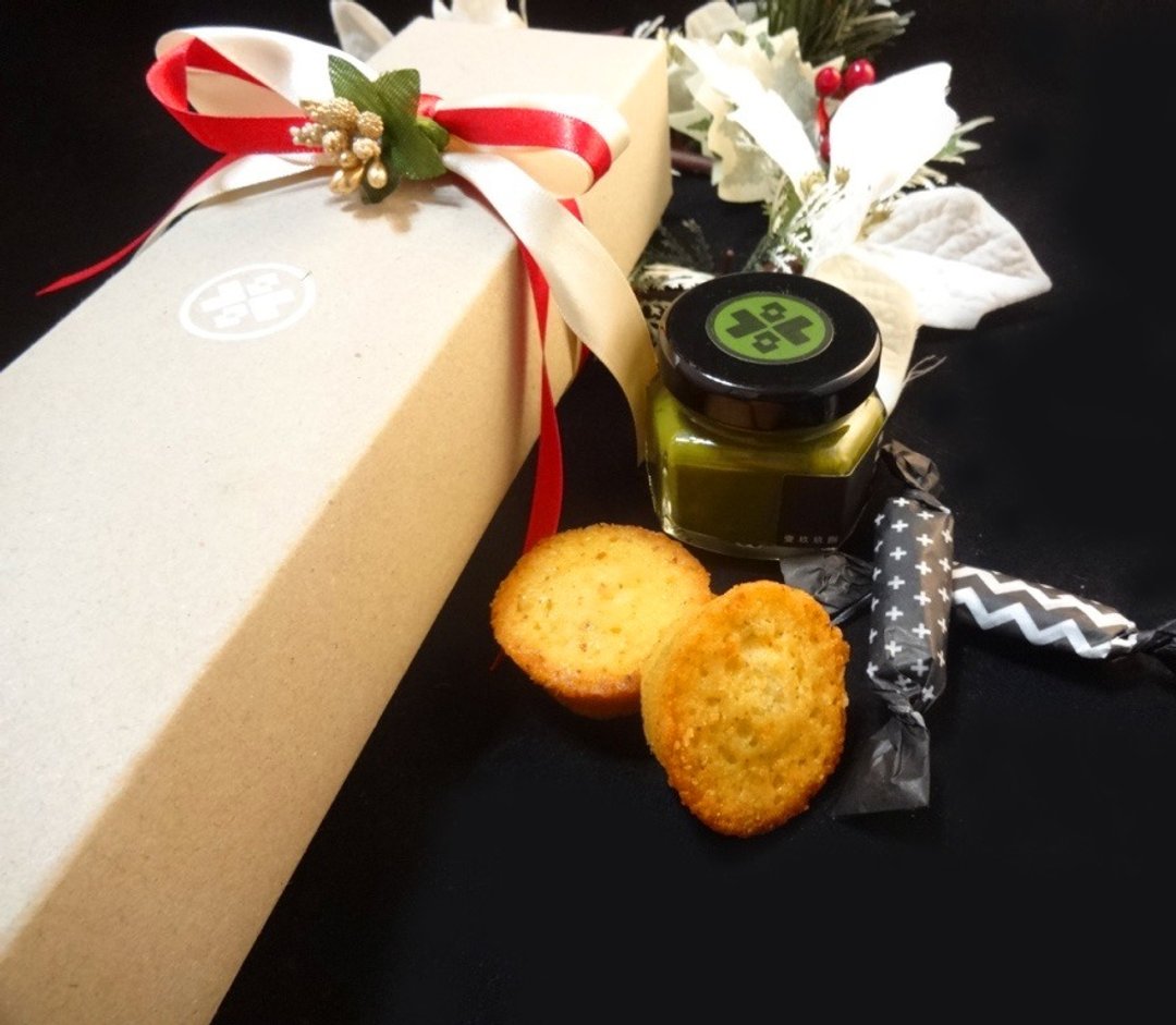 XOXO 果香XO甜蜜耶诞礼盒。小果蜜二入＋玛噜小蛋糕＋牛奶糖 ‘售完限定’ - 果酱/抹酱 - 新鲜食材 