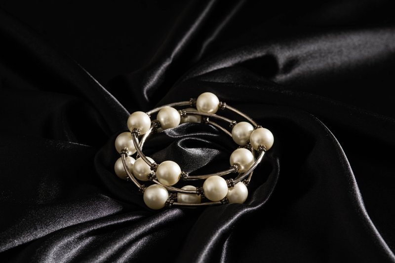 【CRUXART】西洋首饰珠宝-轻奢小品-月光的呢喃-美国-珍珠手环 - 手链/手环 - 珍珠 金色