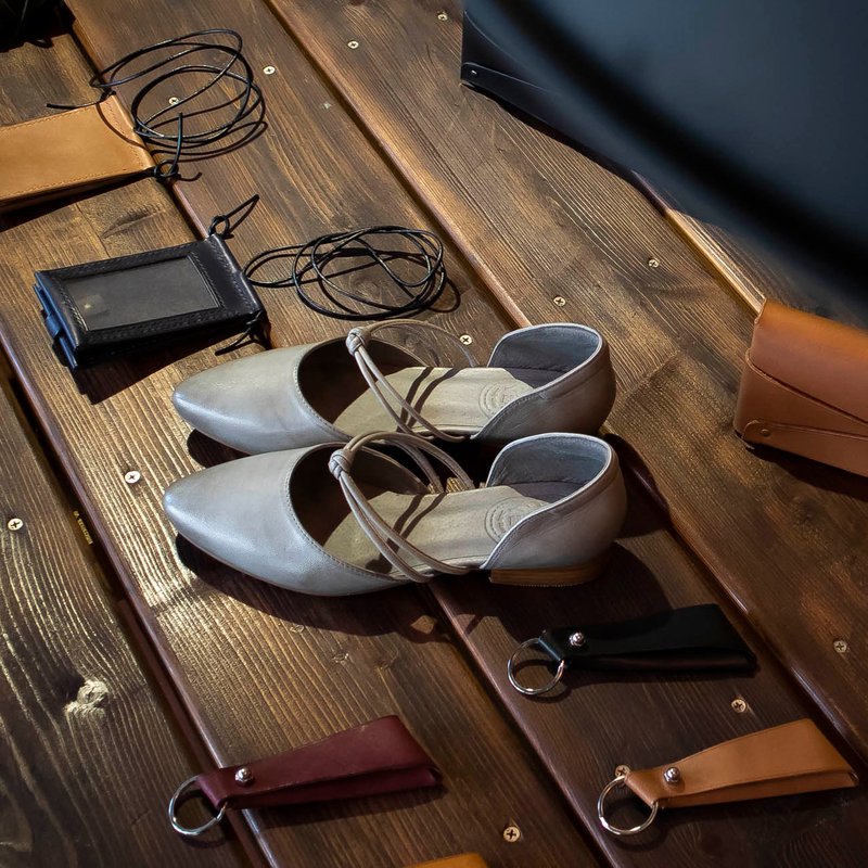 奥塞鞋_迷雾灰 - 芭蕾鞋/娃娃鞋 - 塑料 灰色