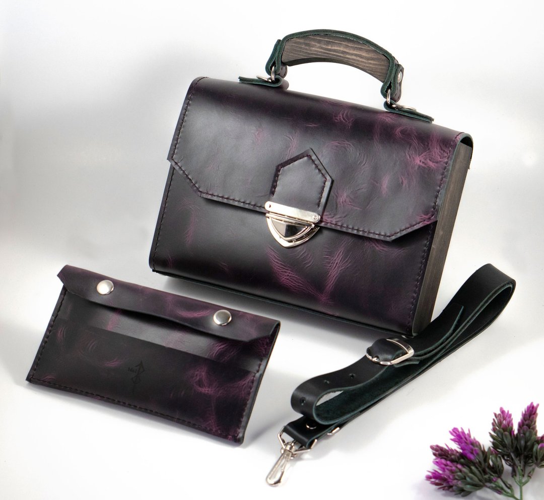 woman leather bag, bag with wood sides, purple leather shoulder bag - 手提包/手提袋 - 真皮 紫色