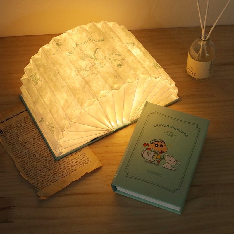 蜡笔小新LED翻页书灯-正版授权 折叠小夜灯 礼物 蜡笔小新 - 灯具/灯饰 - 纸 多色