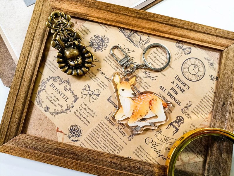 KR519可愛吊飾cute pendant_梅花鹿Sika deer.A/ 晶透吊飾_鑰匙圈 - 钥匙链/钥匙包 - 塑料 多色