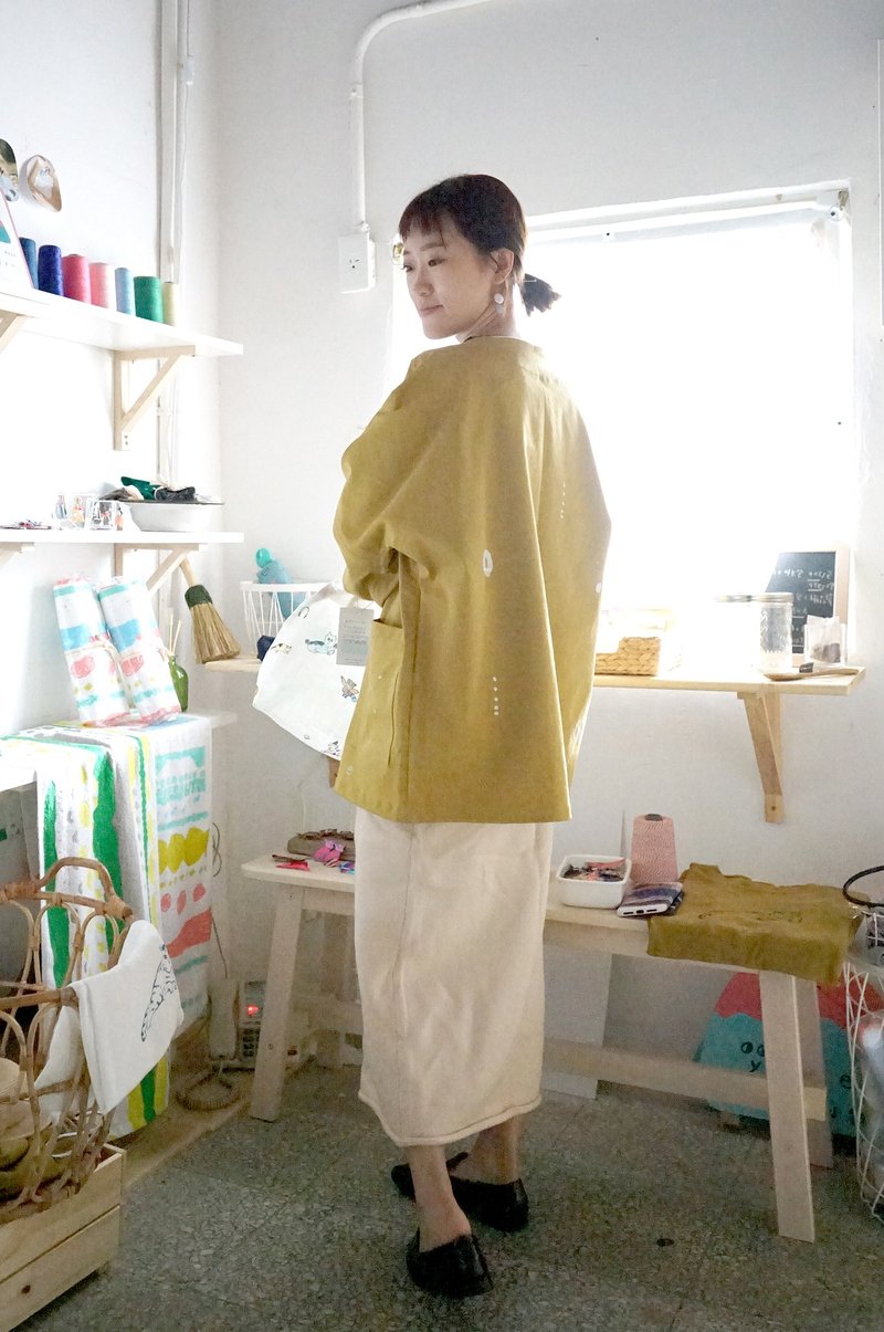 原创印花橘子气泡、刺猬、海浪芥黄牛仔大口袋外套 - 女装休闲/机能外套 - 棉．麻 橘色