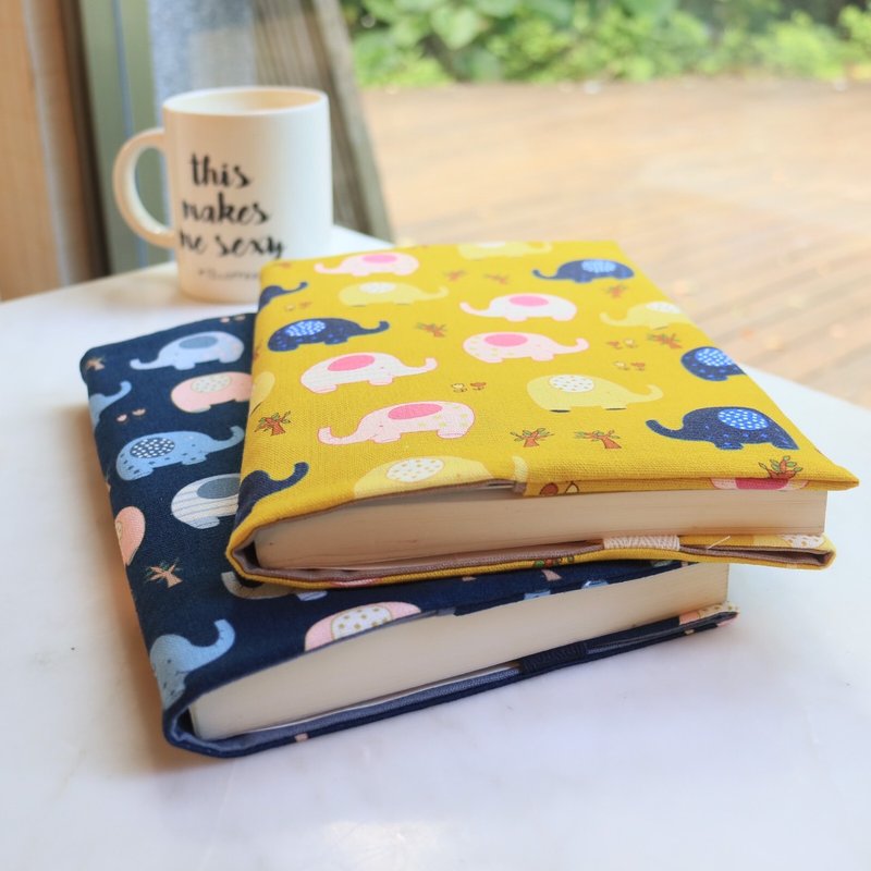 【大象-黄】 书衣 可调式布书衣 手工布书衣  A5 A6 B6 20K 1 - 书衣/书套 - 棉．麻 