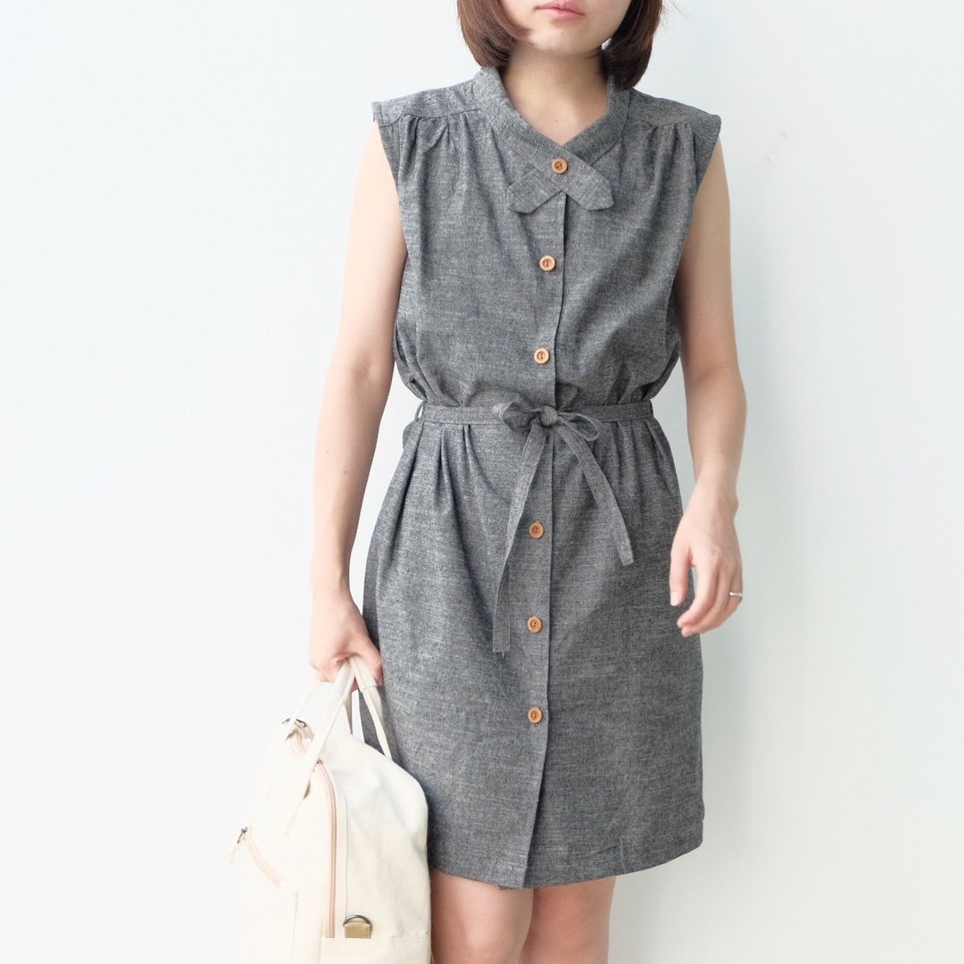 Sleeveless Dress - X collar ( Grey Color ) - 洋装/连衣裙 - 棉 灰色