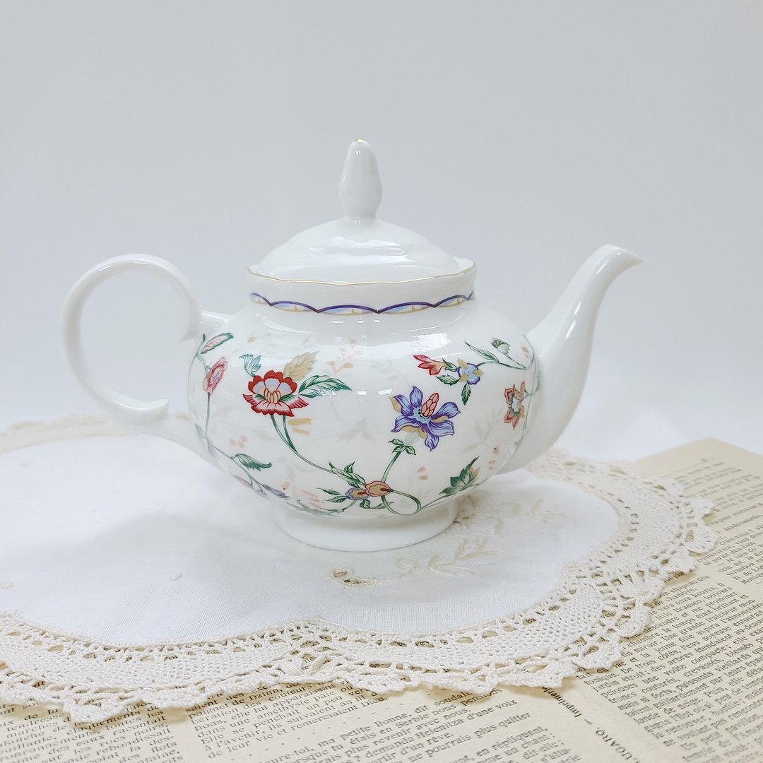 【好日恋物】日本Holly古件-陶瓷茶壶 - 茶具/茶杯 - 瓷 白色