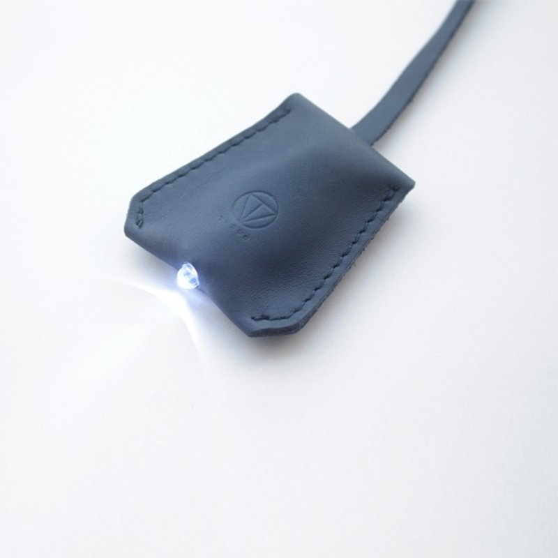 Satélite Flashlight-小卫星随身手电筒 - 其他 - 真皮 多色