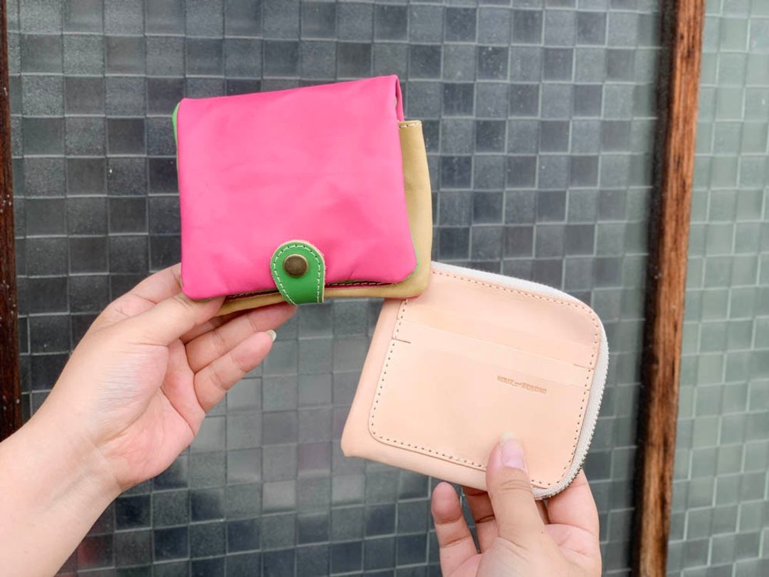 H-PLUMP Spring Flower Field Maiden MIX Half Plump Wallet Take out Slim HPW-PGOP-WWW-W - 皮夹/钱包 - 真皮 粉红色