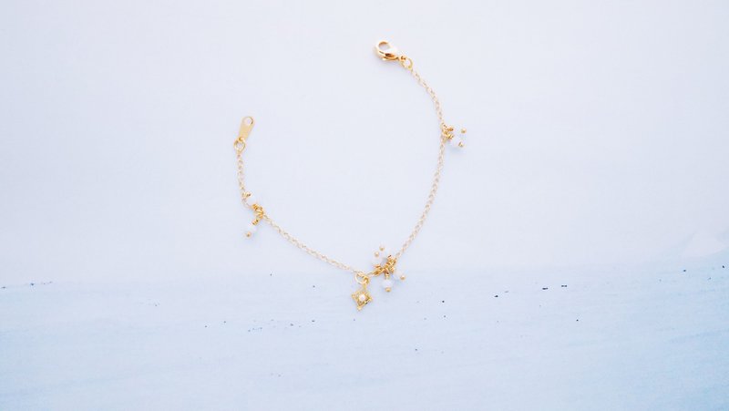 皑皑--天然石菱形缀饰14KGF手链 - 手链/手环 - 其他金属 蓝色