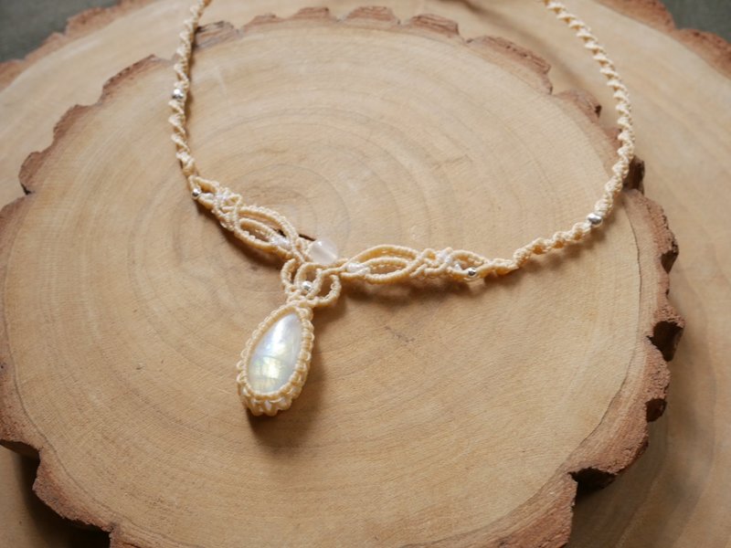 N58/FW24~经典款 - 月光石 l 南美蜡线 l 手工编织 l 短项链 - 项链 - 半宝石 蓝色