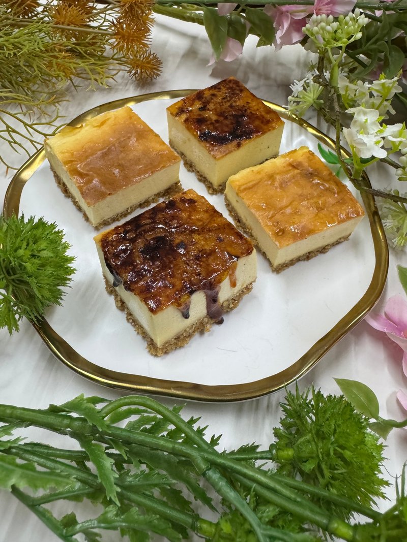 AY baker 焦糖黄金起司蛋糕 四入盒装 宅配美食 cheese cake - 蛋糕/甜点 - 新鲜食材 金色