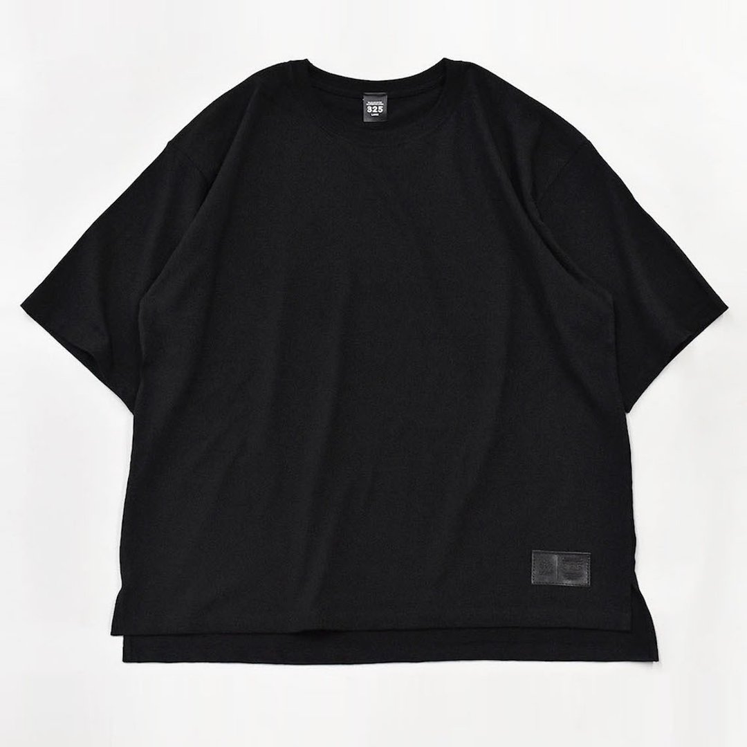Big silhouette side slit T-shirt unisex oversized side slit T-shirt [Black] TC007 - 中性连帽卫衣/T 恤 - 棉 黑色
