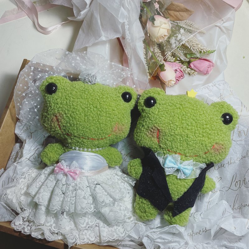 RABBIT LULU 抹茶青蛙王子公主 结婚礼物  安床娃娃 车头彩  婚礼 - 玩偶/公仔 - 其他材质 绿色