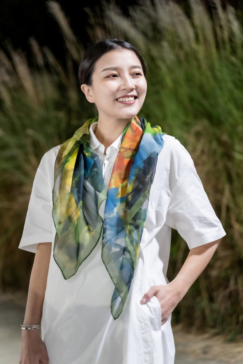 森林小木屋 - 雪纺纱长形丝巾  礼盒 礼物 - 丝巾 - 丝．绢 绿色