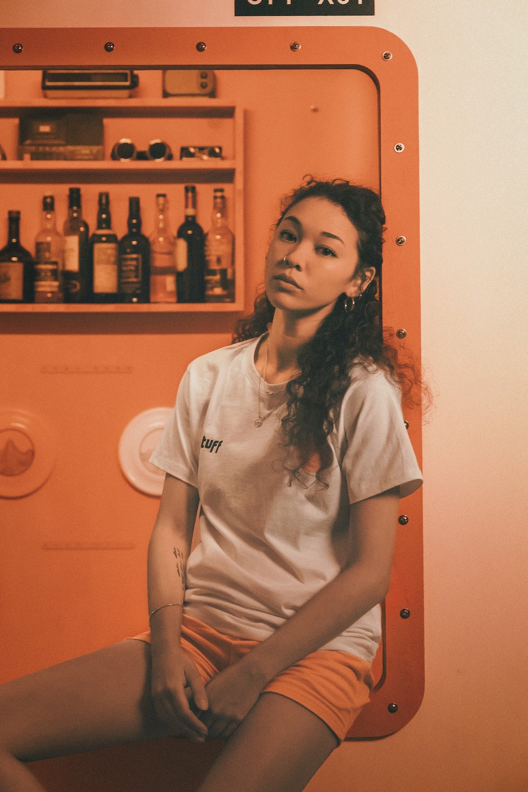STUFF SPACE TOUR T-SHIRT (ORANGE) - 中性连帽卫衣/T 恤 - 棉 白色