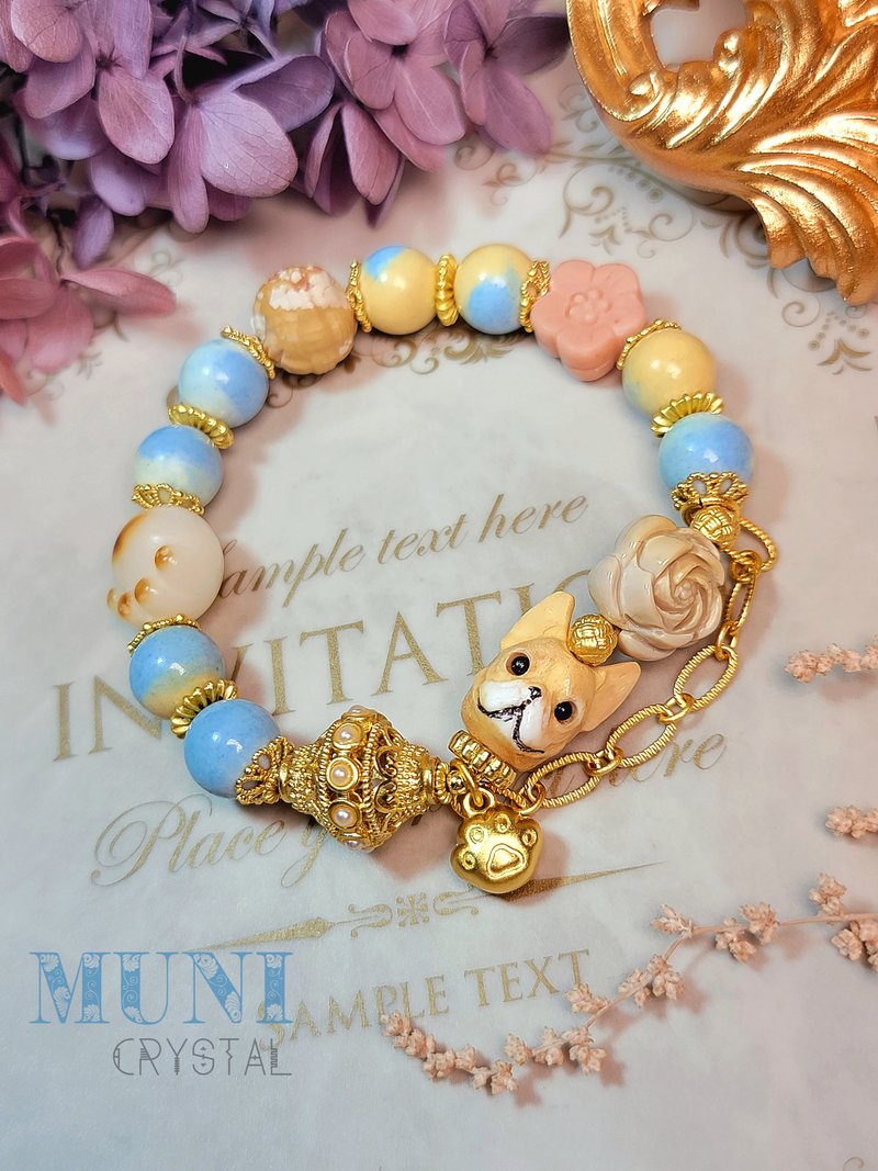 。鹿角根付斗牛犬。阿拉善彩虹石可爱设计款手链 - 手链/手环 - 水晶 多色