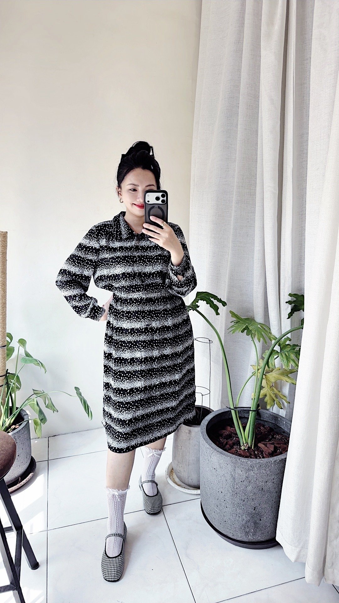 暗夜星空点点微光薄纺纱 长裙洋装连身裙连衣裙古着ドレス Dress - 洋装/连衣裙 - 聚酯纤维 黑色