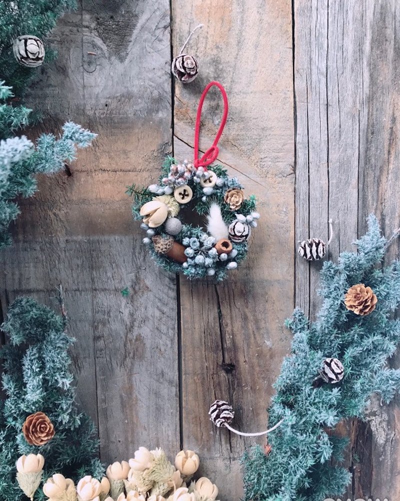 下雪不凋松小花圈圣诞节薰香砖 / 圣诞礼物/居家摆饰/送礼/ 干燥花 - 香薰/精油/线香 - 蜡 绿色