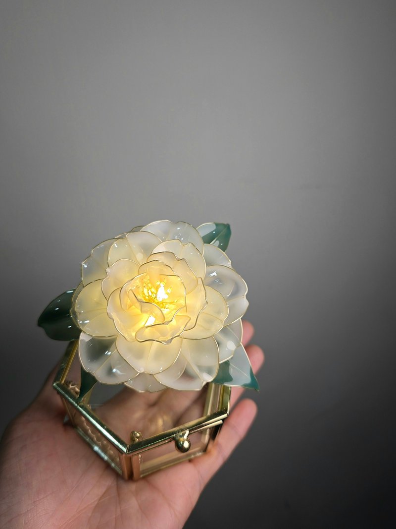 【沾浸艺术•玻璃饰盒】山茶花。小夜灯。生日礼物 - 其他 - 树脂 