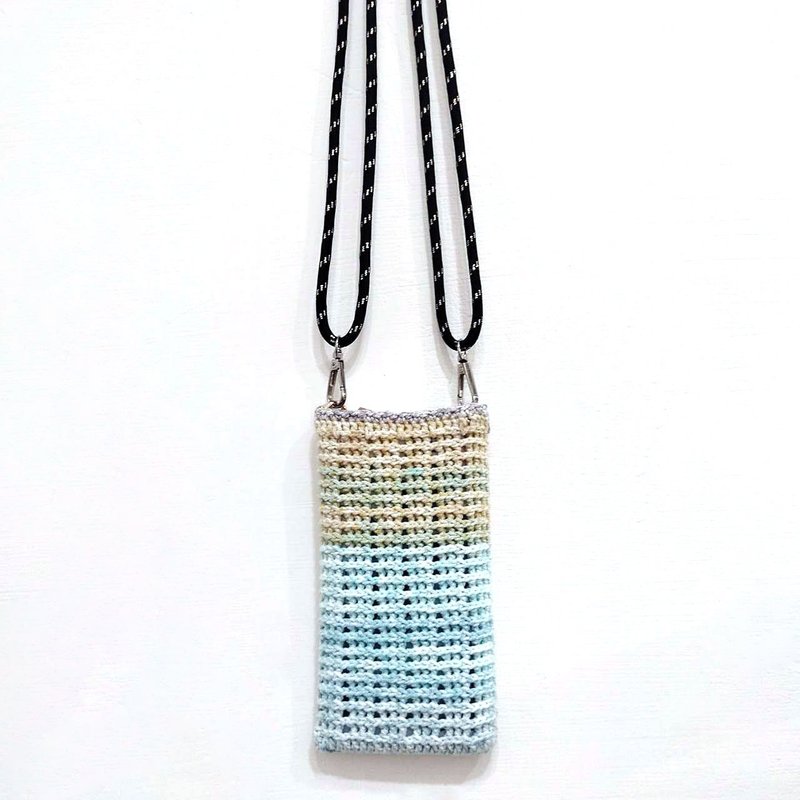 入秋段染 手机保护套 手机防护袋 造型手机袋 手机包 斜肩包 小包 - 手机壳/手机套 - 棉．麻 金色