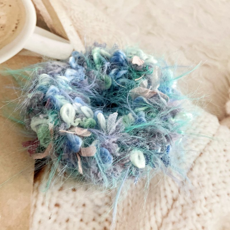 手工编织大肠圈/甜甜圈大肠发圈毛线发圈 发束 头饰猪肠圈 发饰 - 发饰 - 其他材质 蓝色