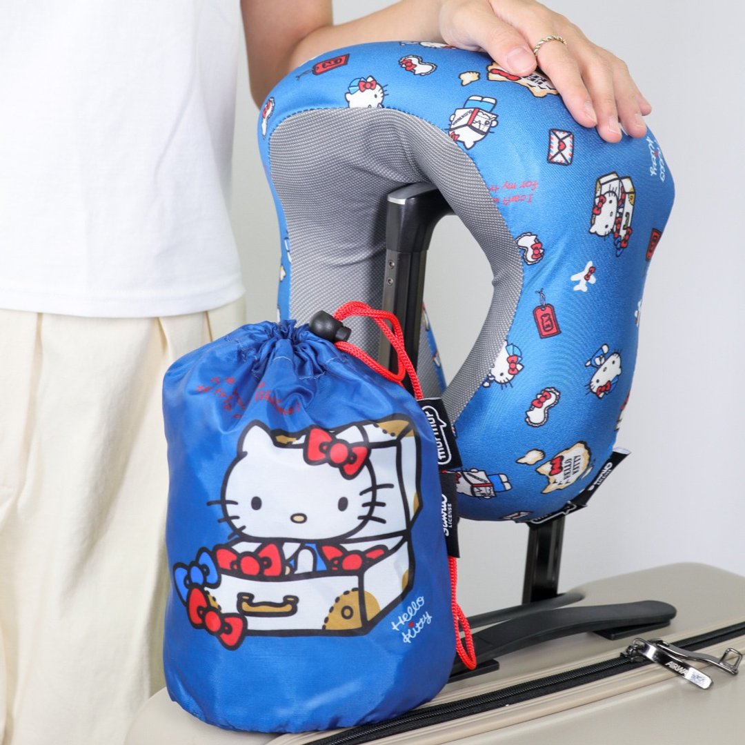 murmur 山丘颈枕 | hello kitty (旅行) | 附袋旅行颈枕 - 颈枕/旅行枕 - 聚酯纤维 蓝色
